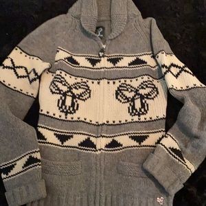 XS grey white wool Aritzia zip up